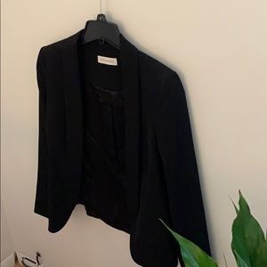 Black blazer-kittenish